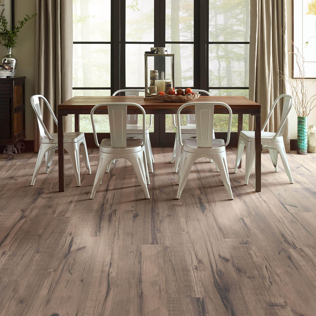 Laminate flooring kitchen
