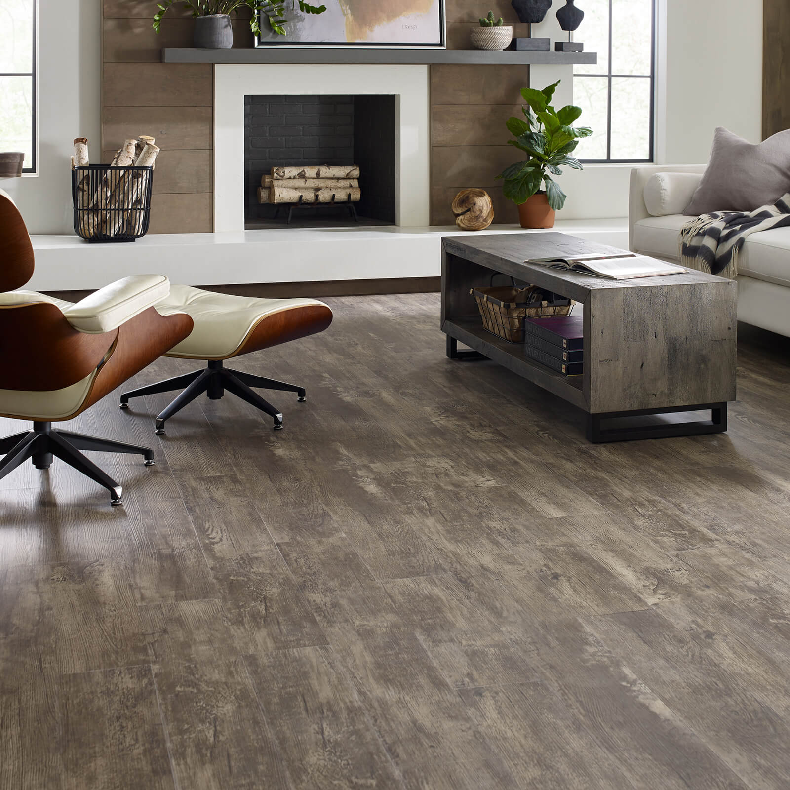 Wood-look vinyl plank Phoenix AZ